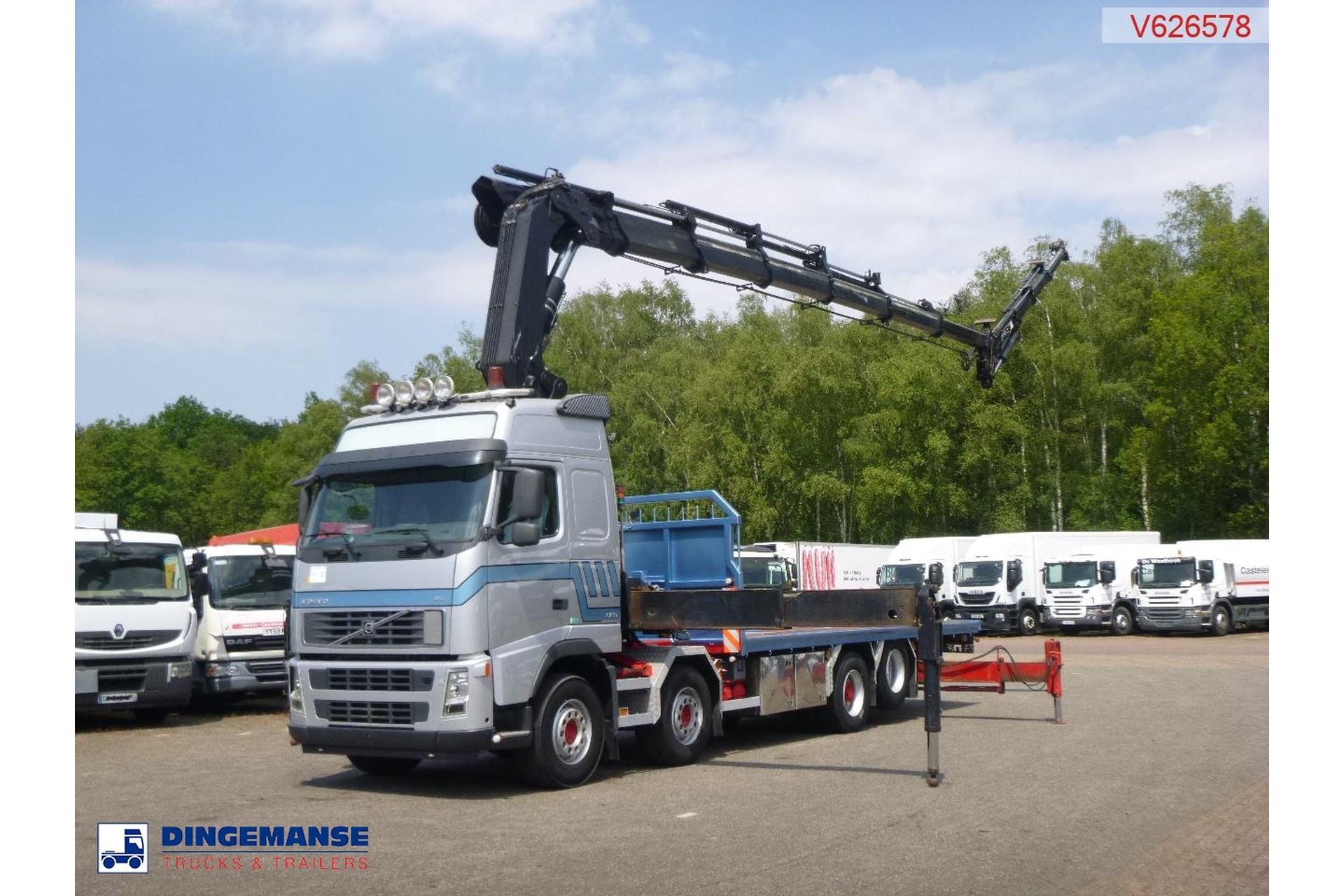 Вольво платформа. Подъемник на платформе Volvo FH-520.